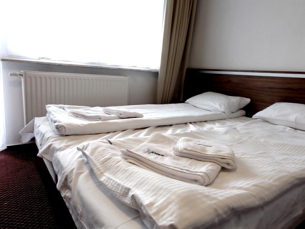 Adamar Jastrzebia Gora Bed & Breakfast Room photo