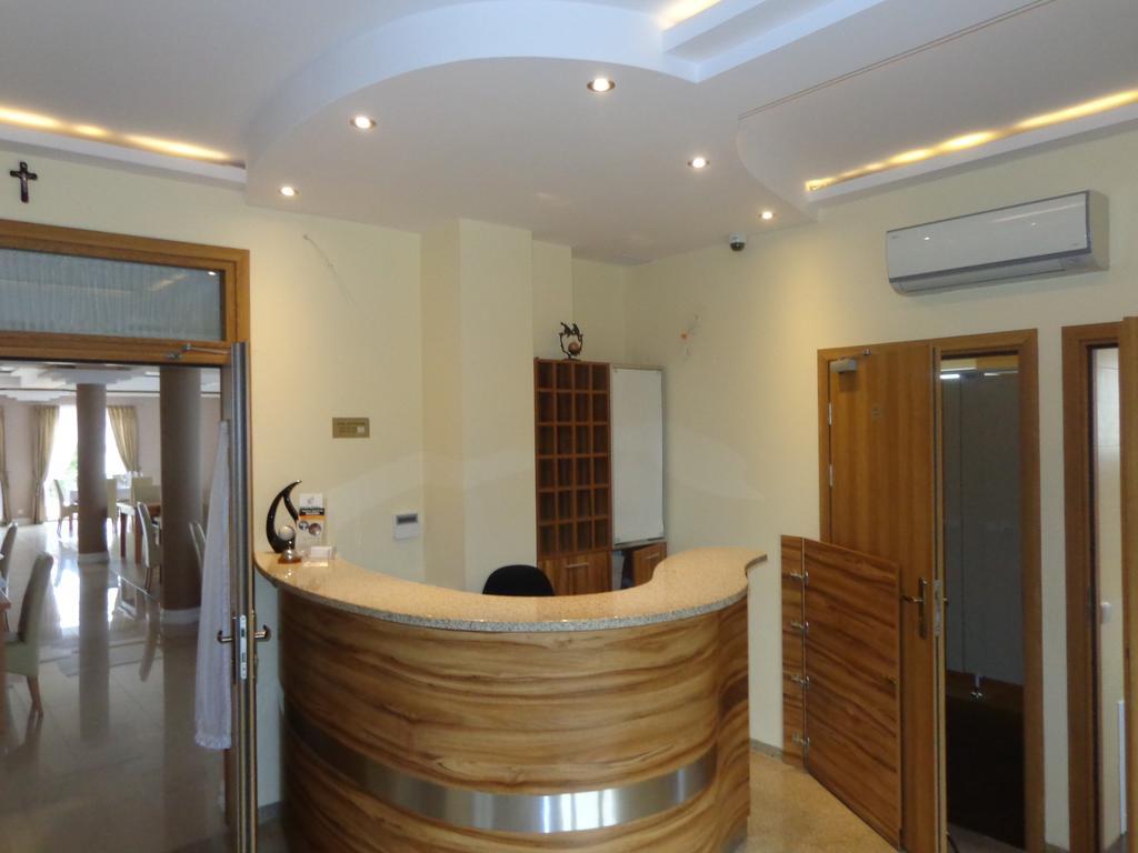 Adamar Jastrzebia Gora Bed & Breakfast Exterior photo